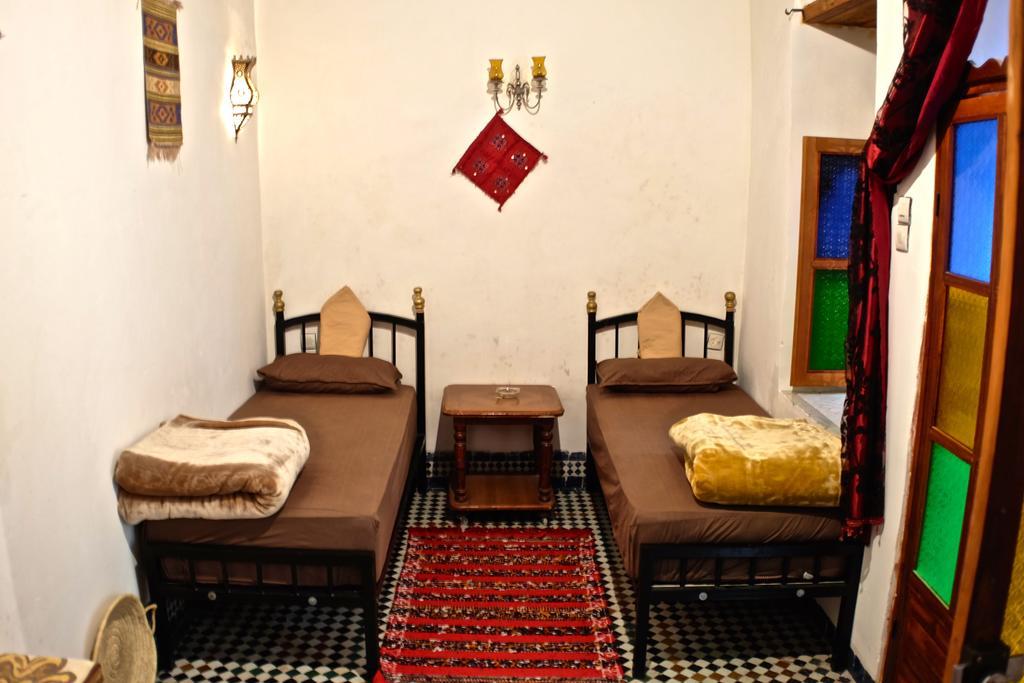 Riad Mikou فاس الغرفة الصورة